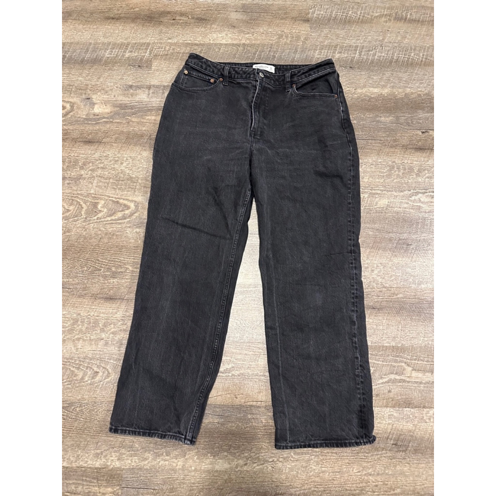 Women's Abercrombie & Fitch Jeans 90s relaxed high rise jeans Size 32 Black